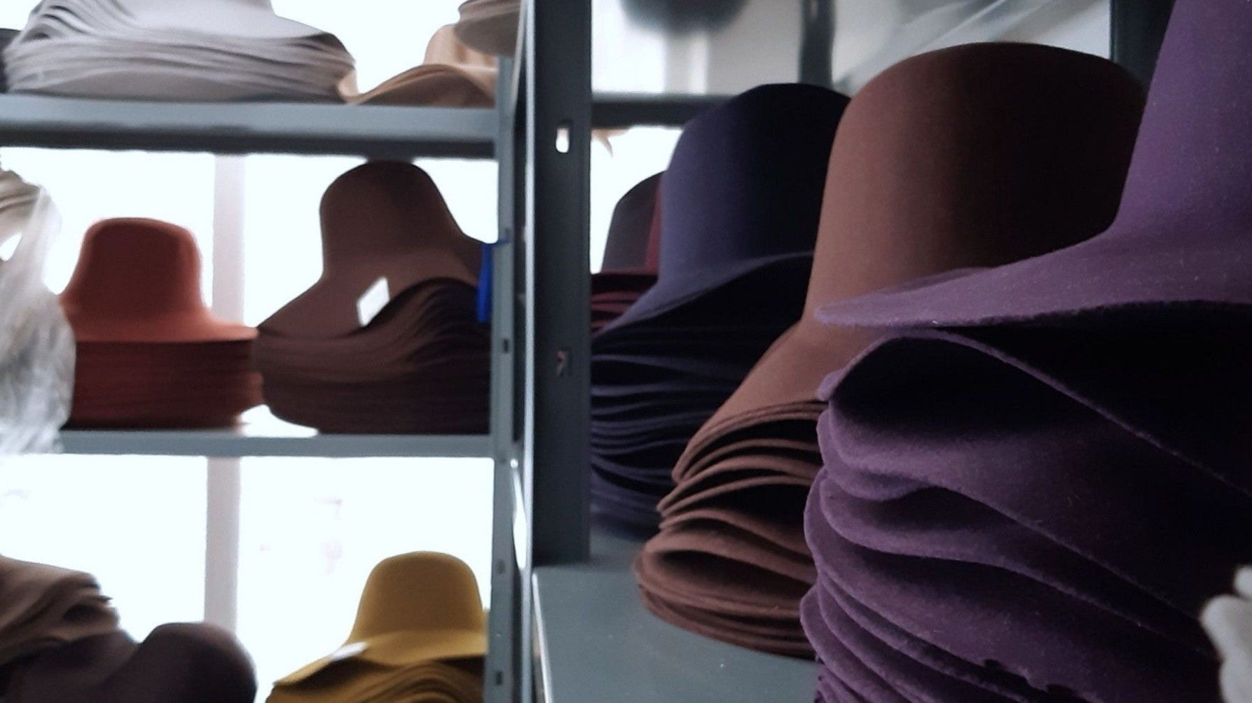 Rabbit Felt vs Beaver Felt Hats: Understanding Premium Material Investment