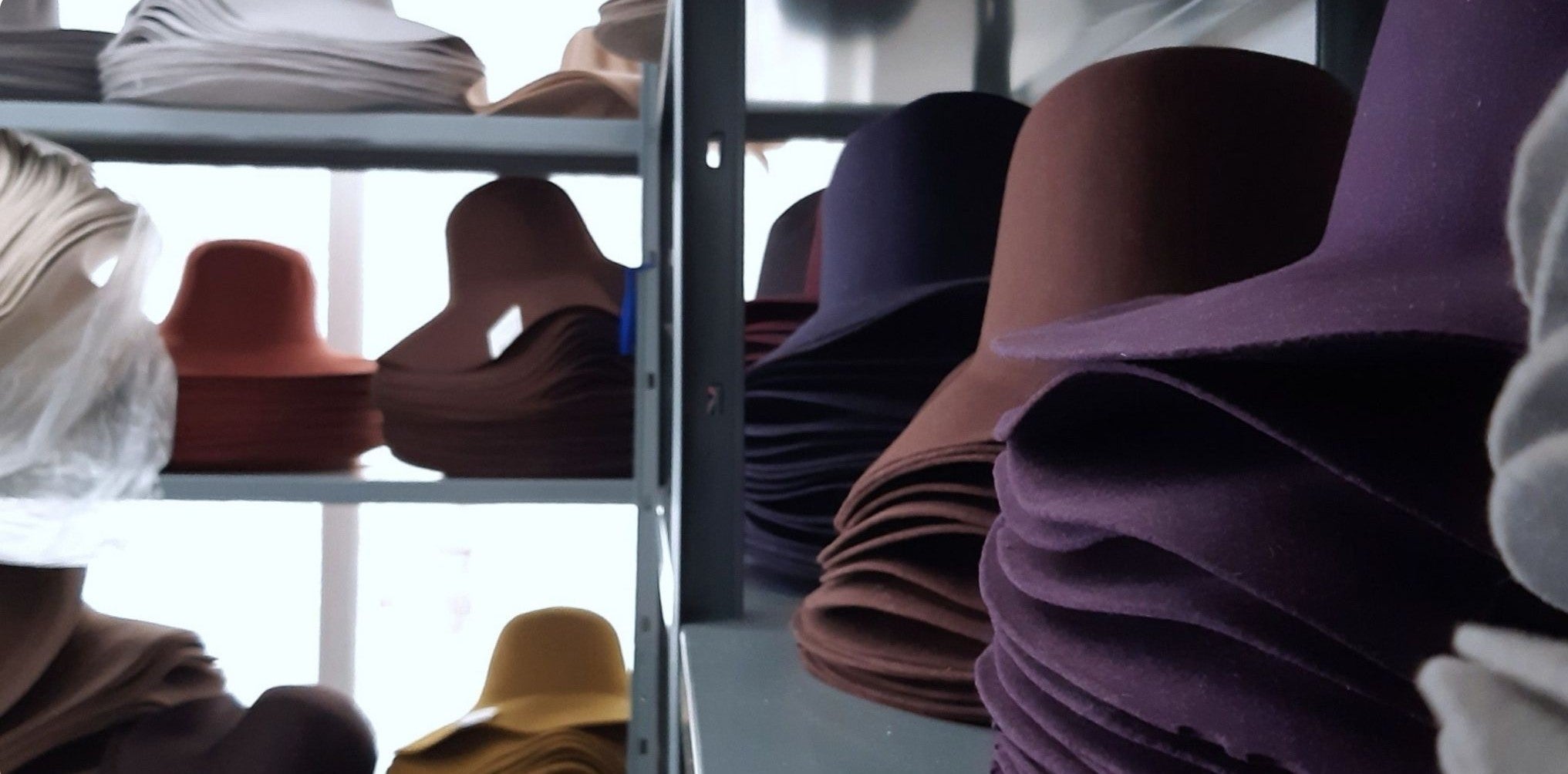 Rabbit Felt vs Beaver Felt Hats: Understanding Premium Material Investment