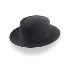 Cappello da musicista jazz nero in pelliccia liscia | The Cosmo