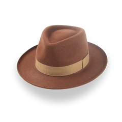 Fedora marrone con tesa arrotolata in feltro di pelliccia liscia | The Mirage