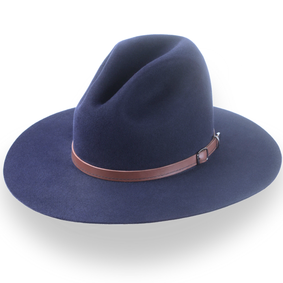 毡帽:从古代到现代的时尚之旅 – Agnoulita Hats
